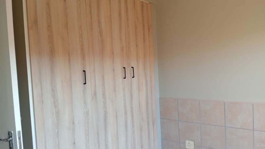 To Let 3 Bedroom Property for Rent in Langenhovenpark Free State